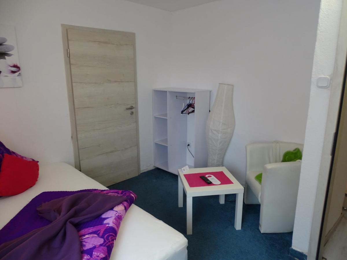 Gaestehaus Uezel FDH Dış mekan fotoğraf