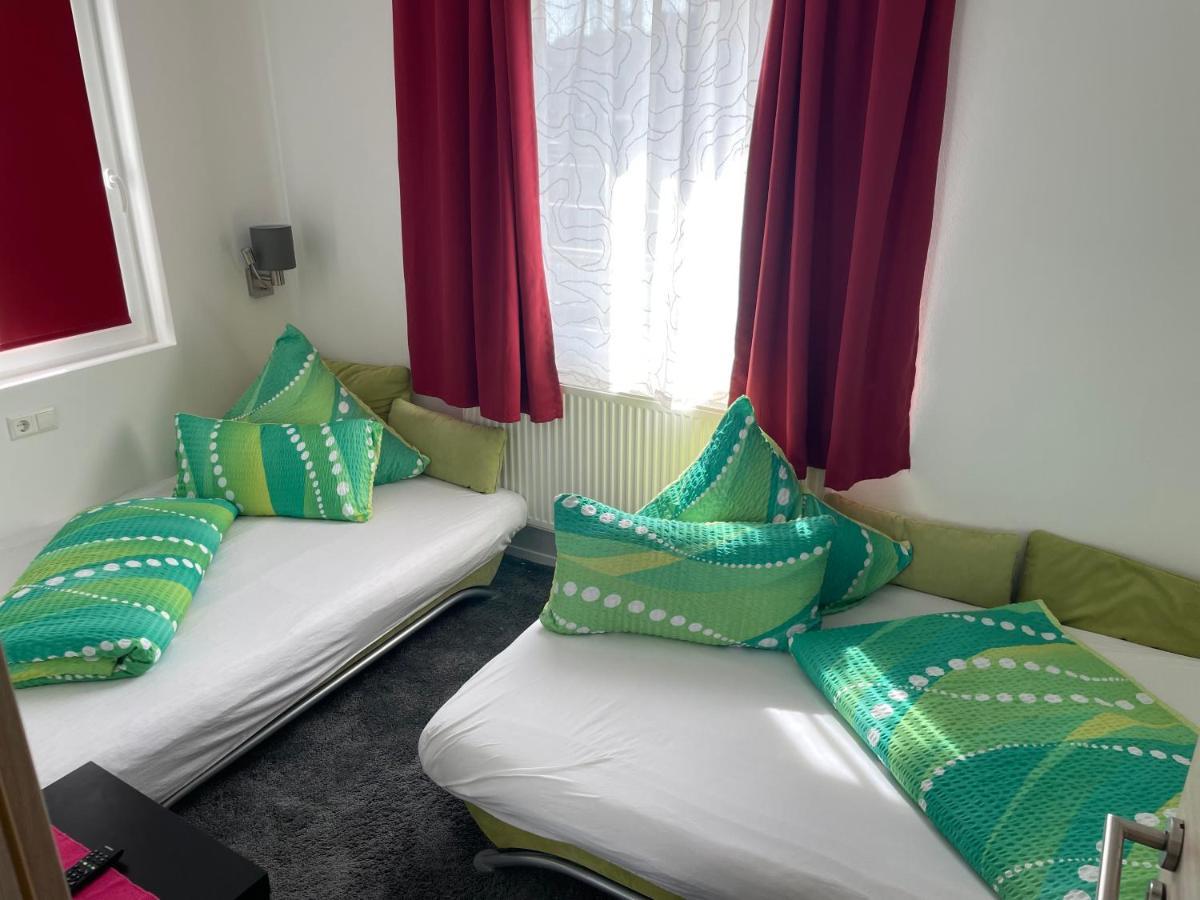 Gaestehaus Uezel FDH Dış mekan fotoğraf