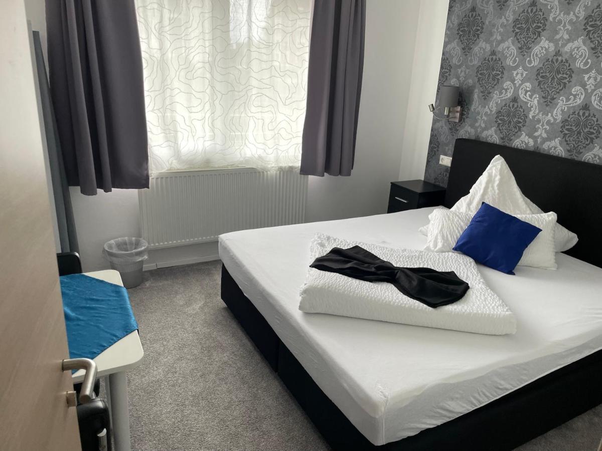 Gaestehaus Uezel FDH Dış mekan fotoğraf