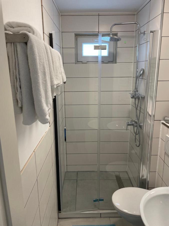 Gaestehaus Uezel FDH Dış mekan fotoğraf