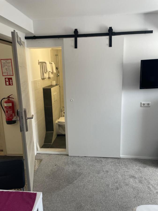 Gaestehaus Uezel FDH Dış mekan fotoğraf