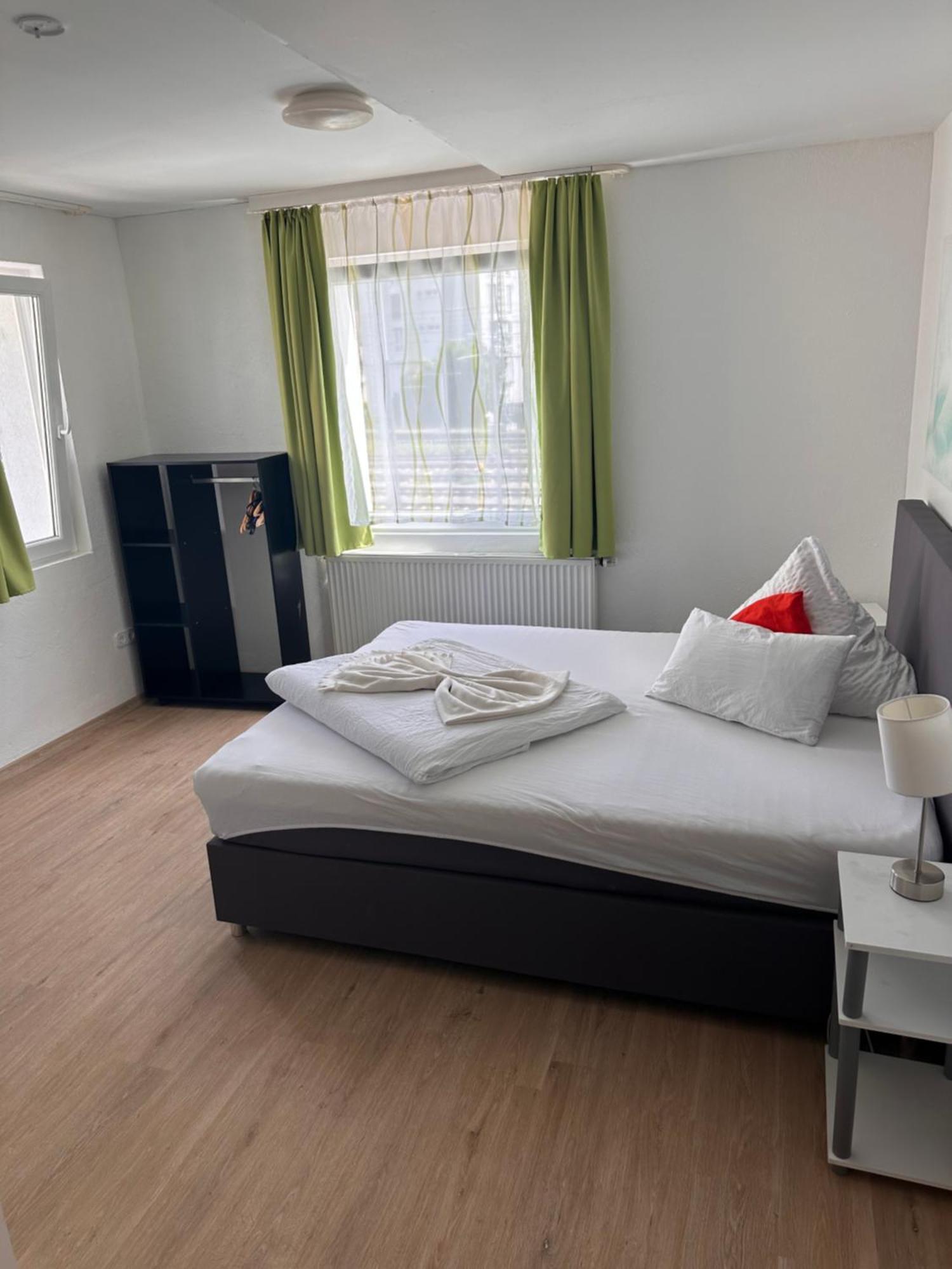 Gaestehaus Uezel FDH Dış mekan fotoğraf