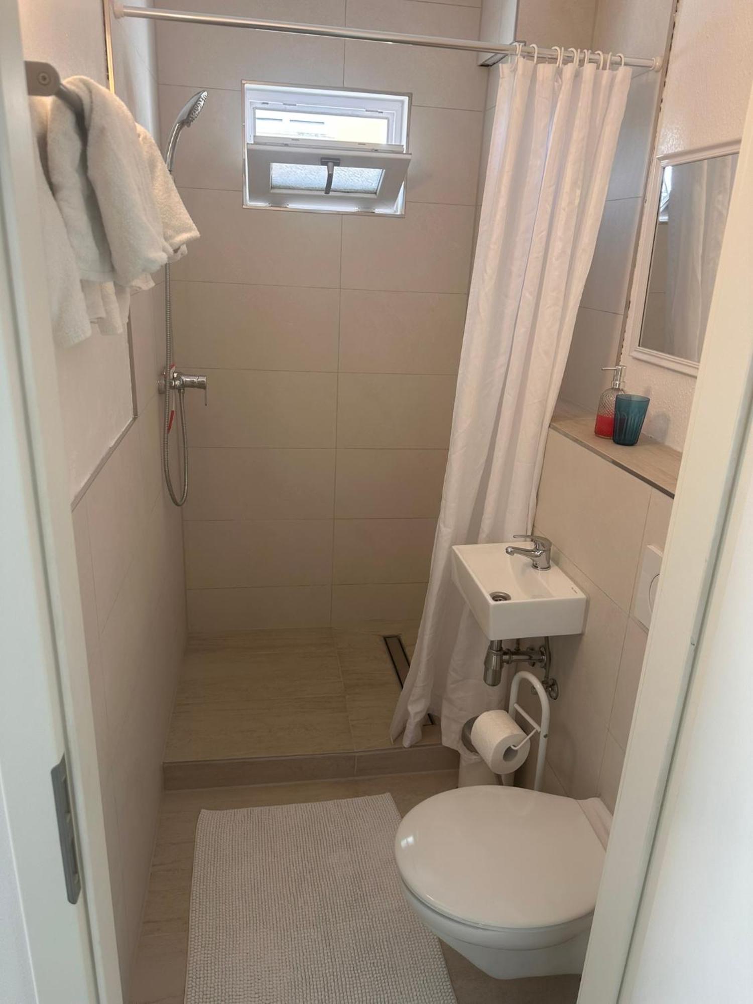 Gaestehaus Uezel FDH Dış mekan fotoğraf