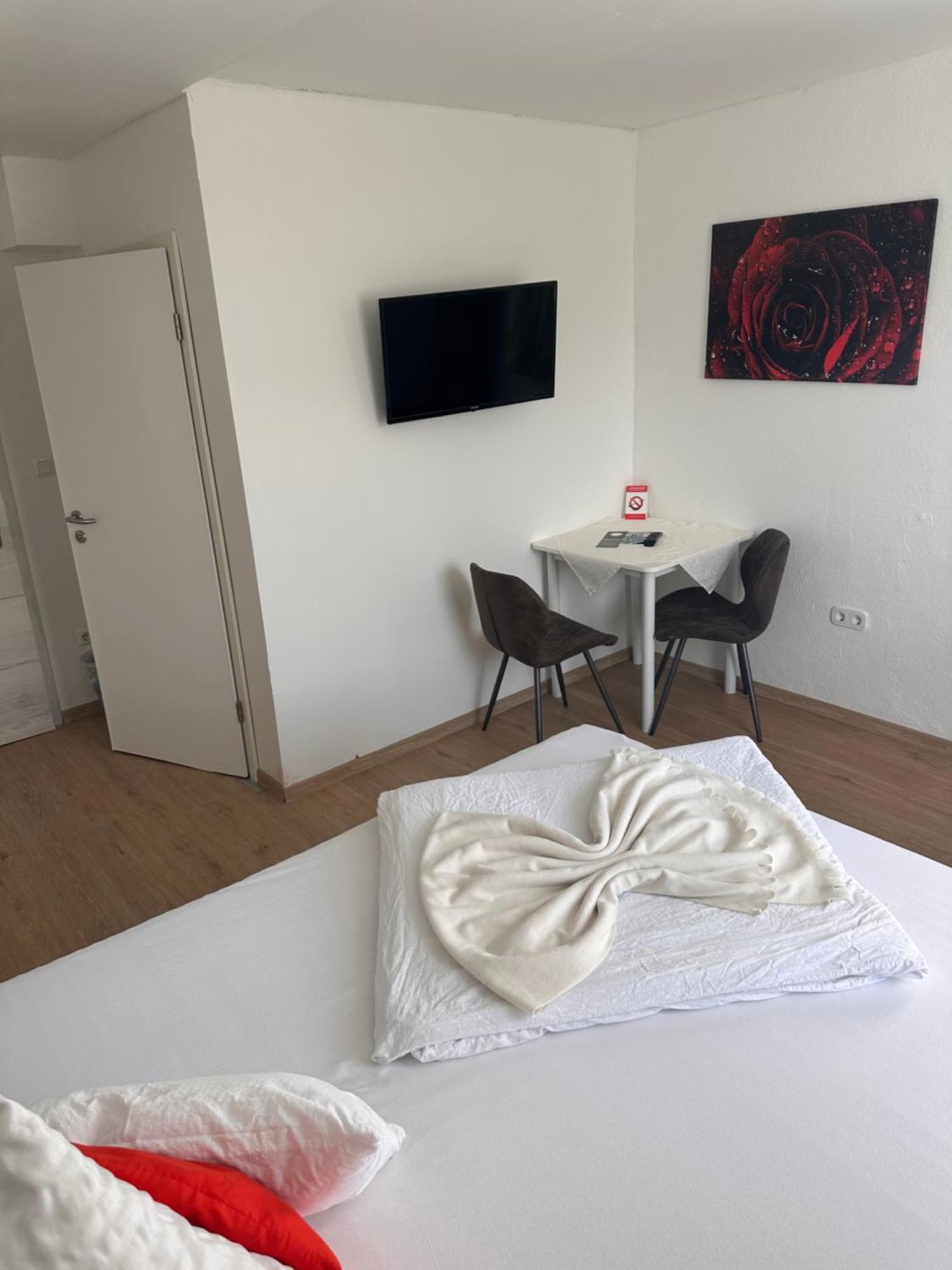 Gaestehaus Uezel FDH Dış mekan fotoğraf