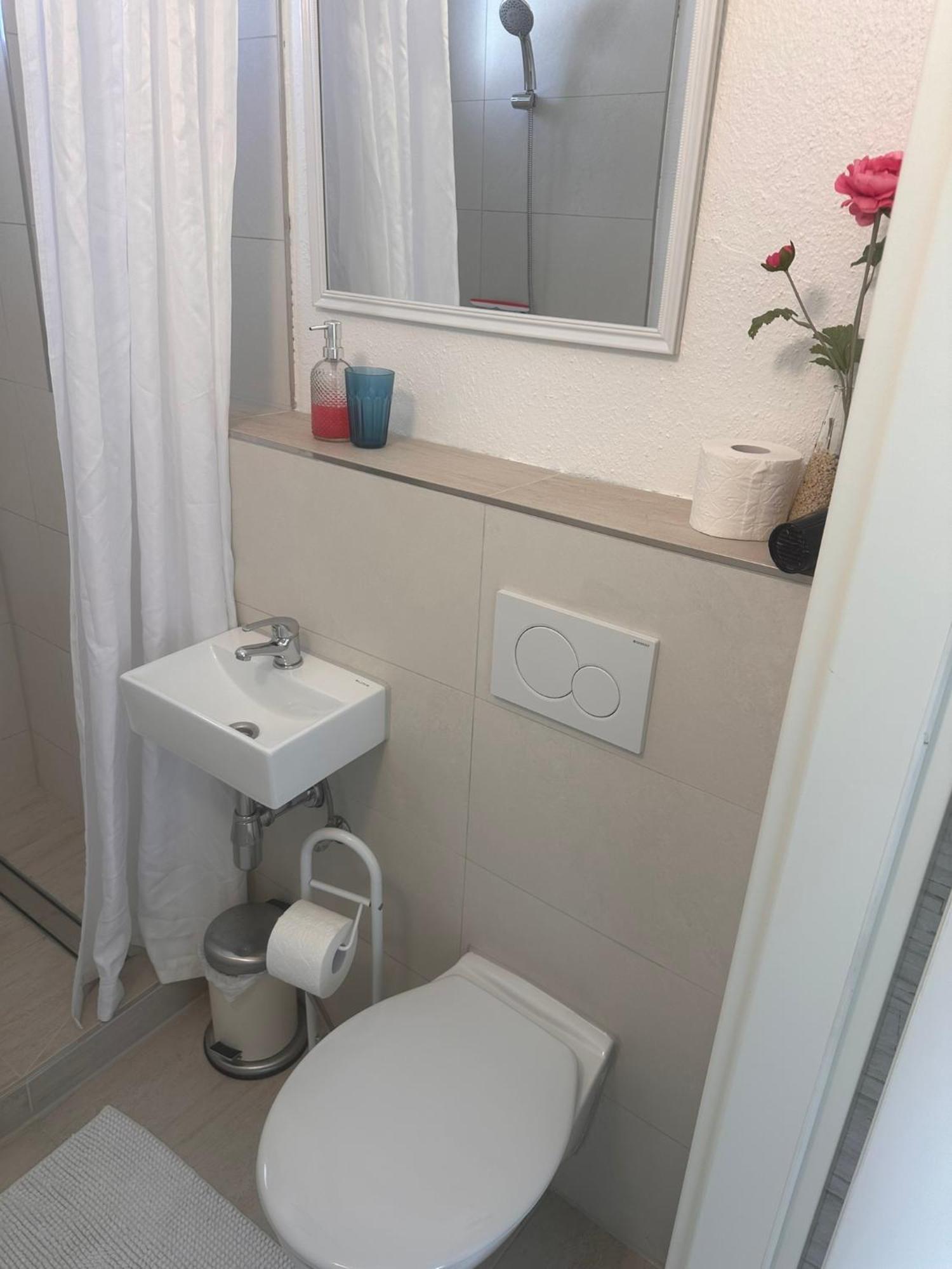 Gaestehaus Uezel FDH Dış mekan fotoğraf