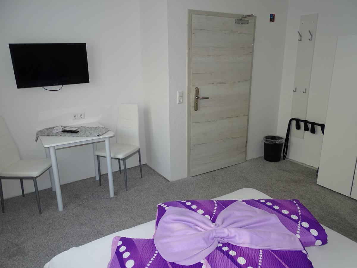 Gaestehaus Uezel FDH Dış mekan fotoğraf