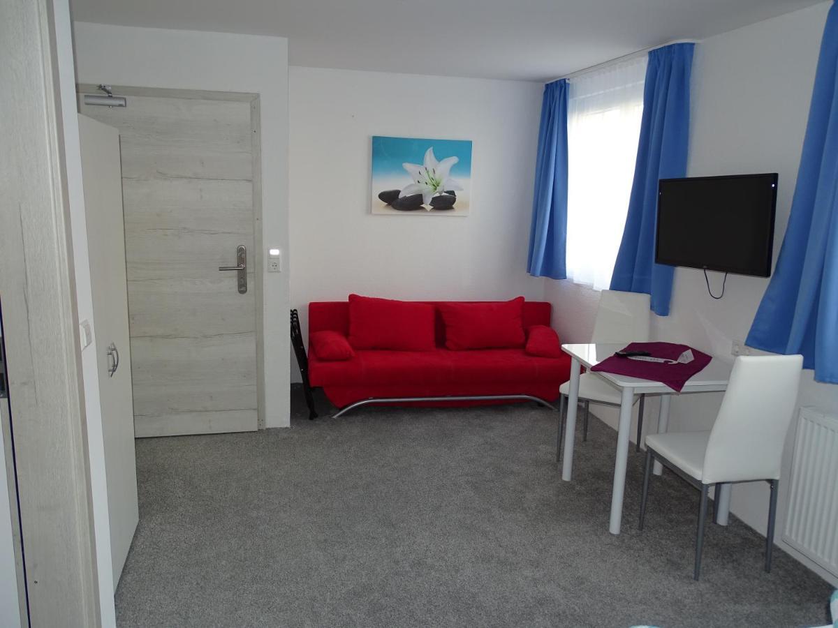 Gaestehaus Uezel FDH Dış mekan fotoğraf